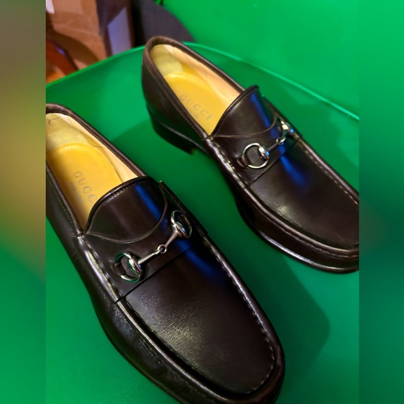 NEW NEVER WORN GUCCI WOMEN SZ 38/ US 8 BROWN LEATHER LOAFERS HORSE BIT - Picture 1 of 12